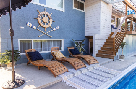 4 Bedroom House in Old Glenmore with In-law Suite