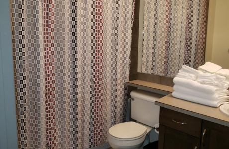 Fully Furnished 2 Bedroom Lofted Condo at Playa Del Sol